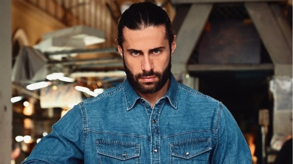 O Κωνσταντίνος Βασάλος εξομολογείται: «Έχω πάθει μια κρίση ηλικίας τώρα τελευταία» [βίντεο]